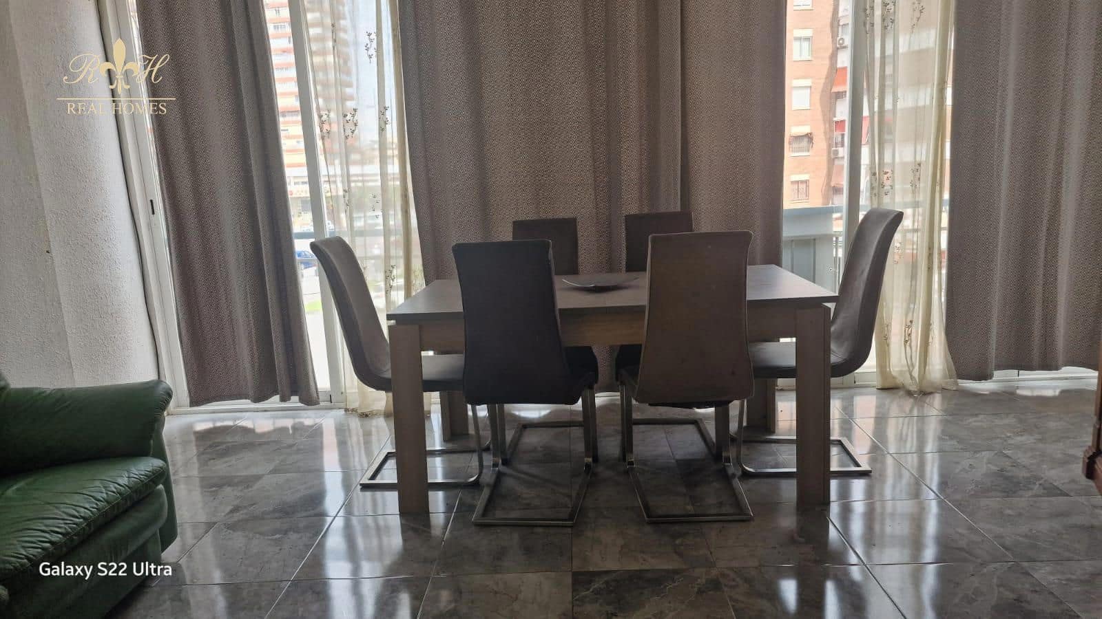 3 makuuhuone Asunto myytävänä paikassa Benidorm - 199 000 € (Ref: 9911940)