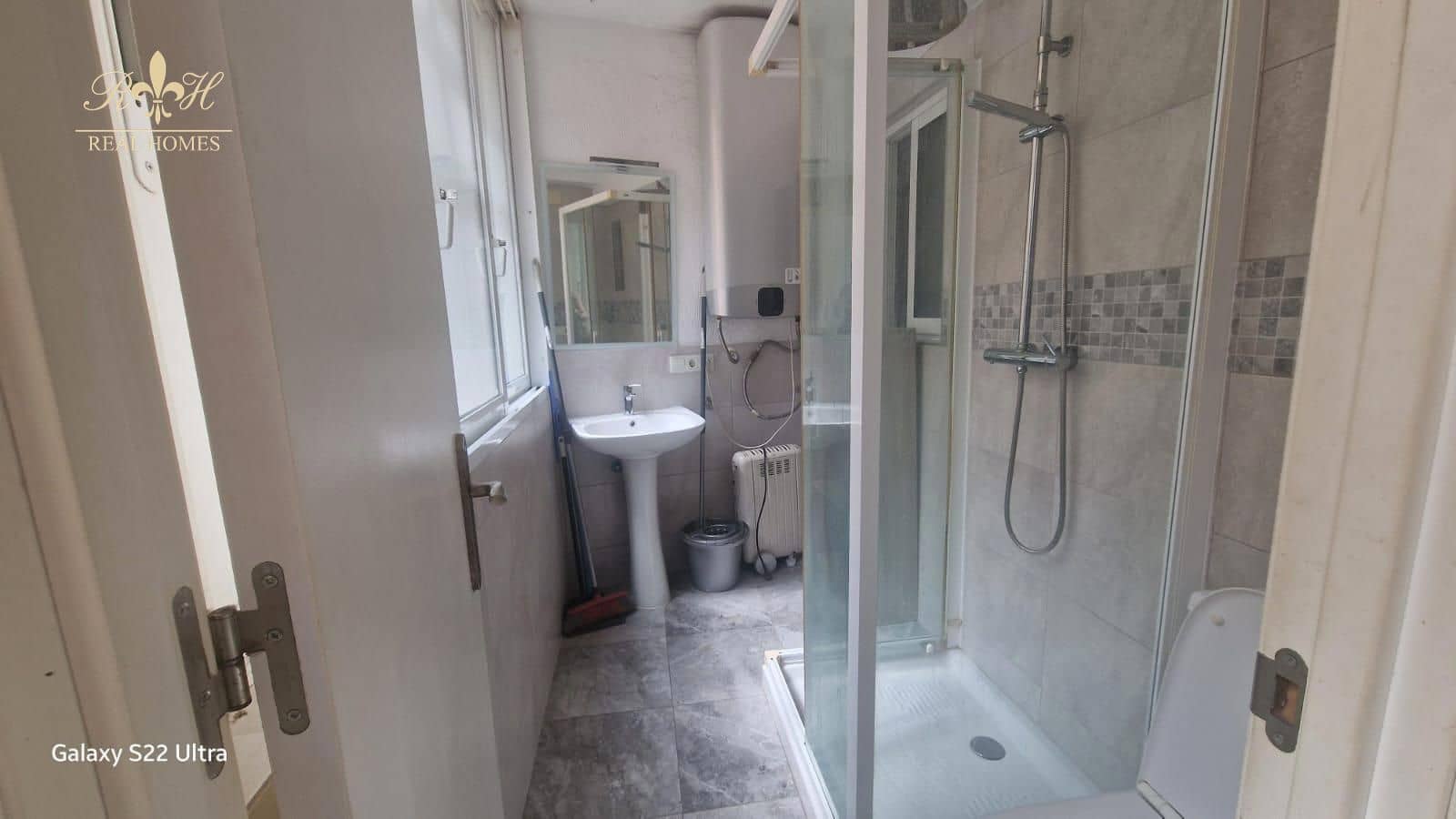 3 makuuhuone Asunto myytävänä paikassa Benidorm - 199 000 € (Ref: 9911940)