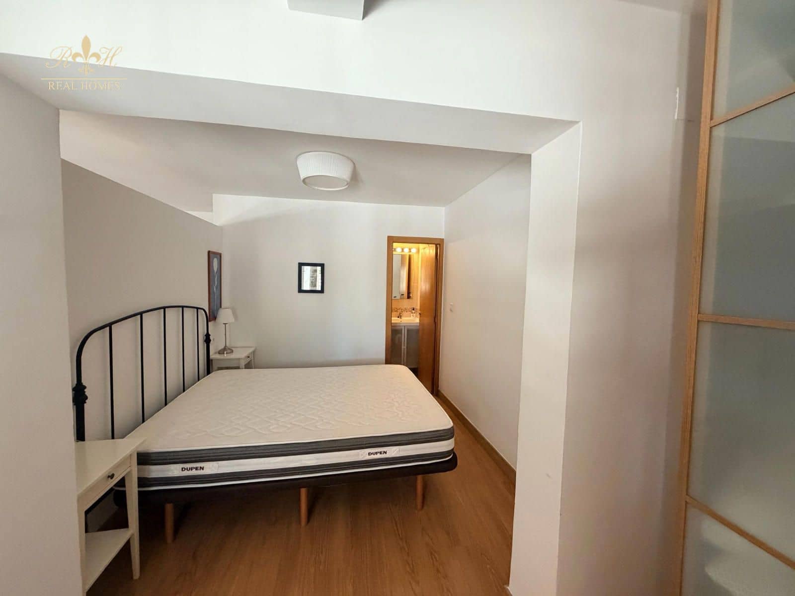 1 quarto Apartamento para arrendar em Albir - 850 € (Ref: 9914564)