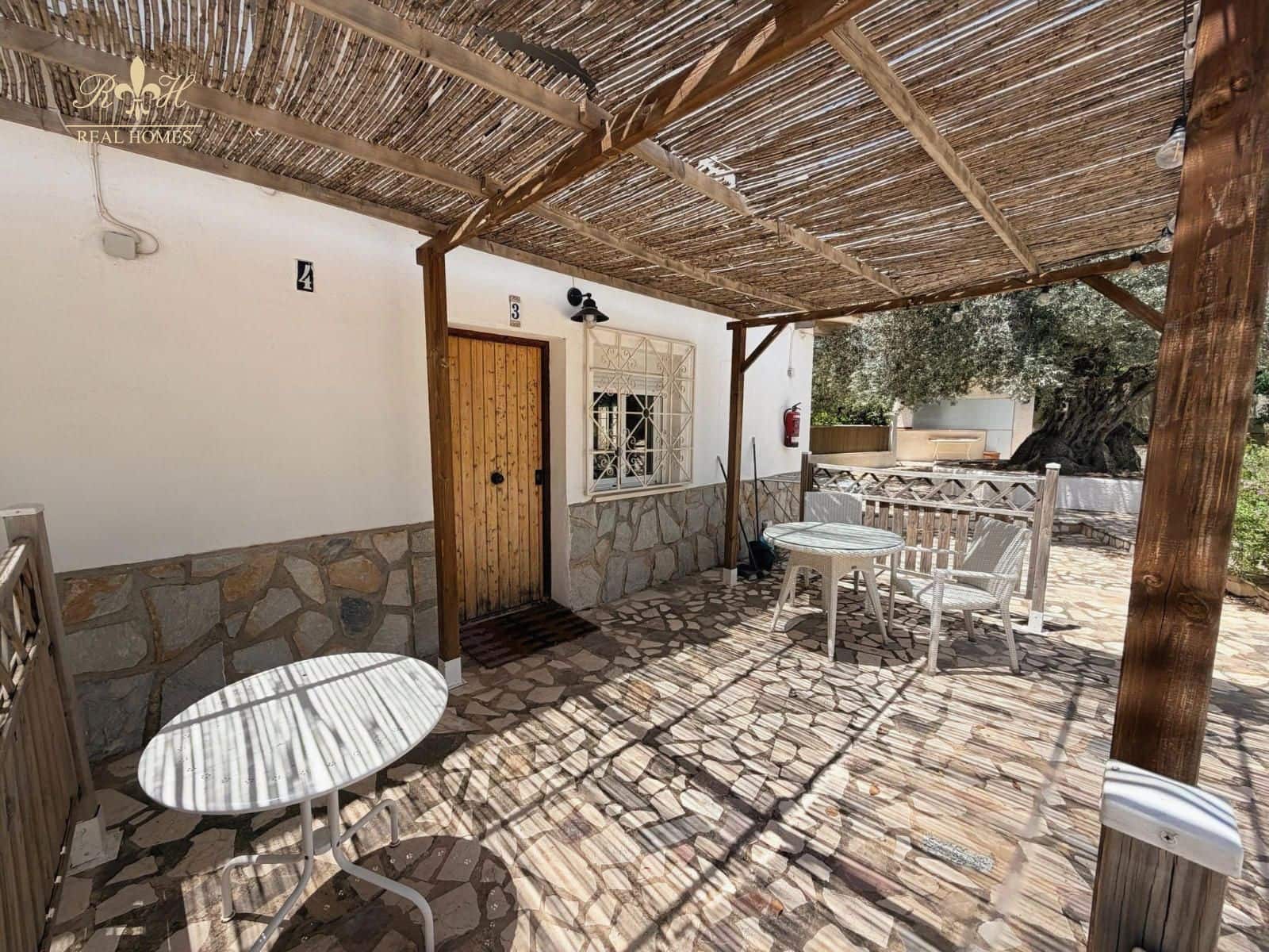 1 quarto Apartamento para arrendar em Albir - 850 € (Ref: 9914564)