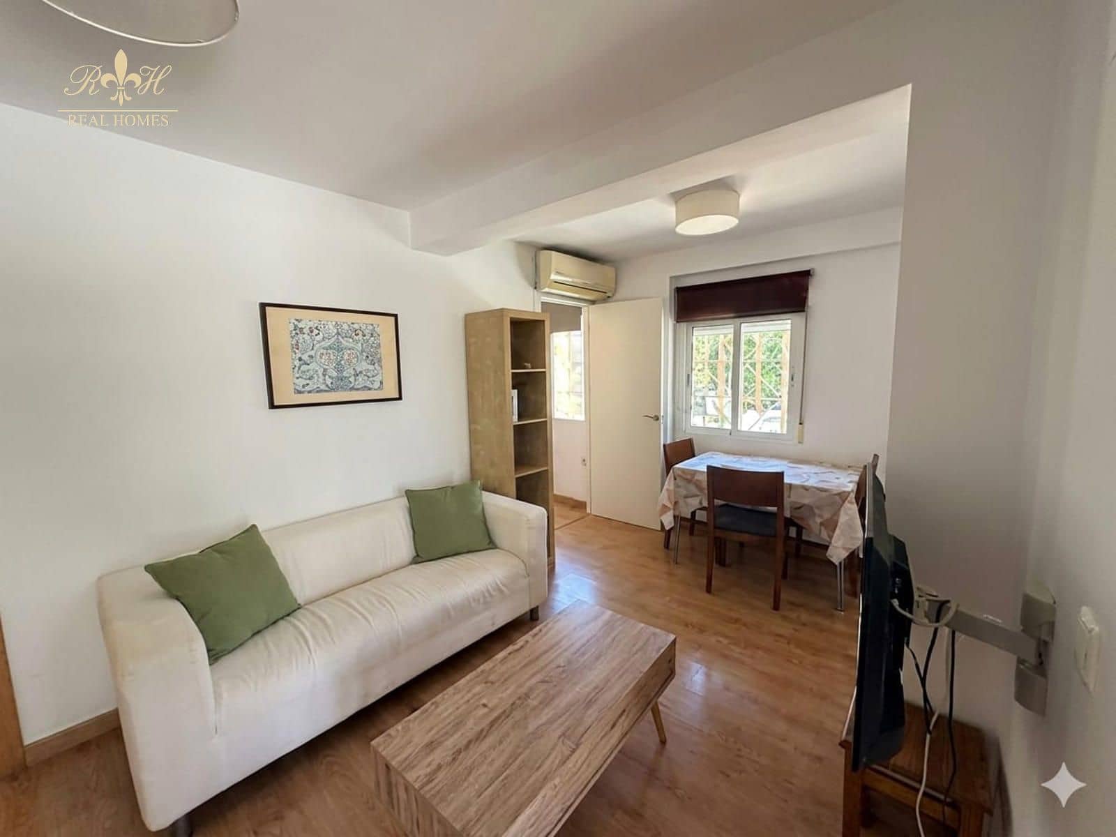 1 quarto Apartamento para arrendar em Albir - 850 € (Ref: 9914564)