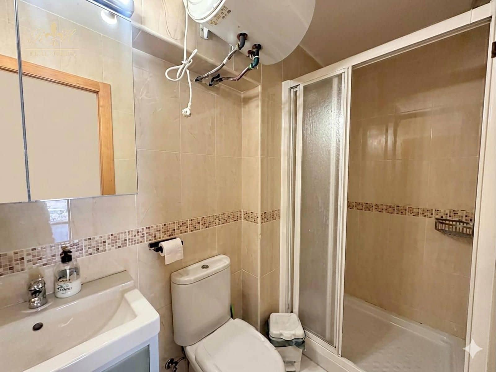 1 quarto Apartamento para arrendar em Albir - 850 € (Ref: 9914564)
