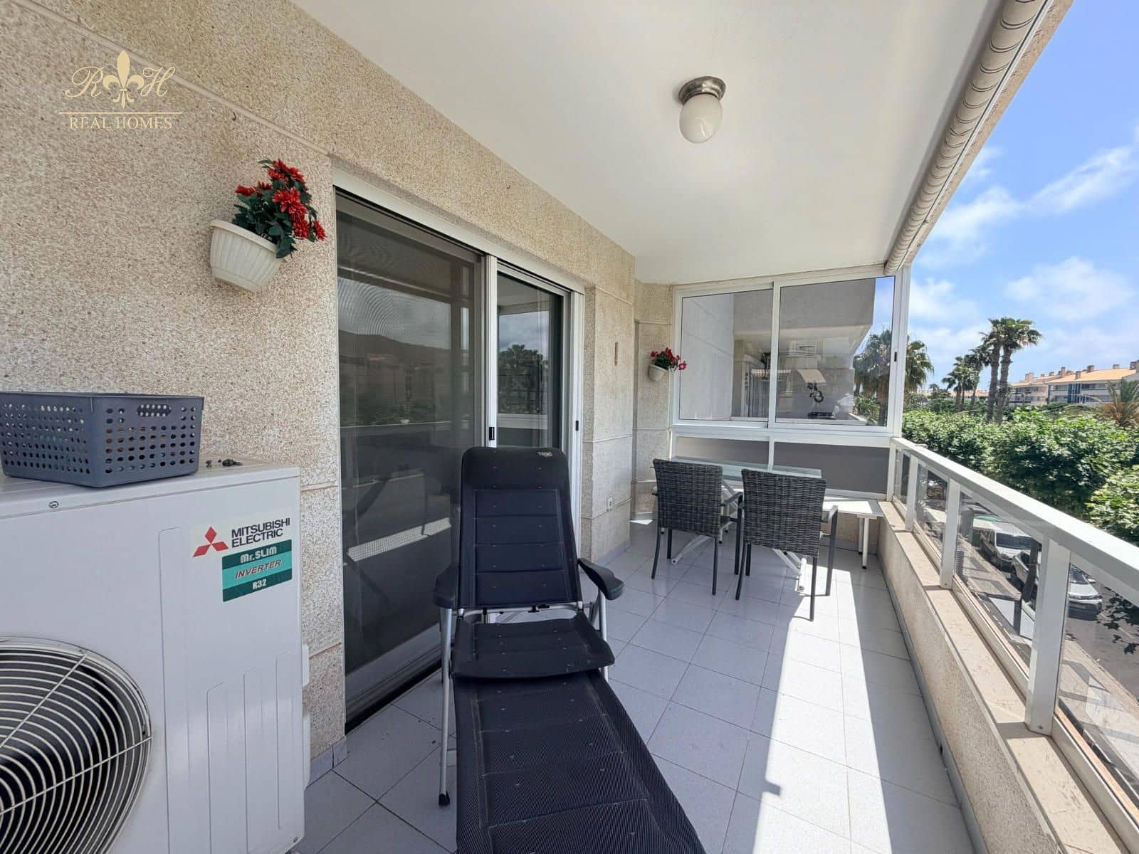 Piso de 3 habitaciones en Albir en venta con garaje - 435.000 € (Ref: 9914920)