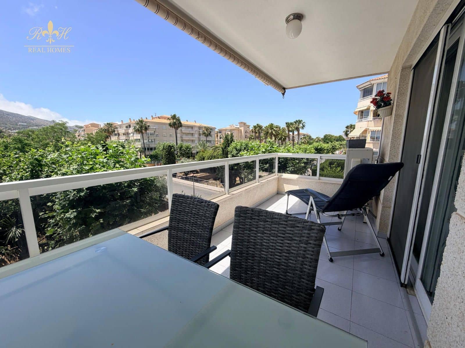 Piso de 3 habitaciones en Albir en venta con garaje - 435.000 € (Ref: 9914920)