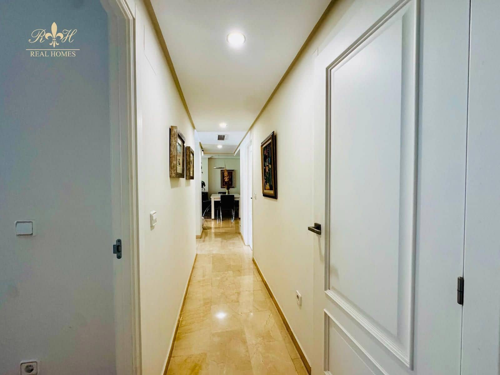 2 slaapkamer Flat te koop in Albir met zwembad garage - € 535.000 (Ref: 9914921)