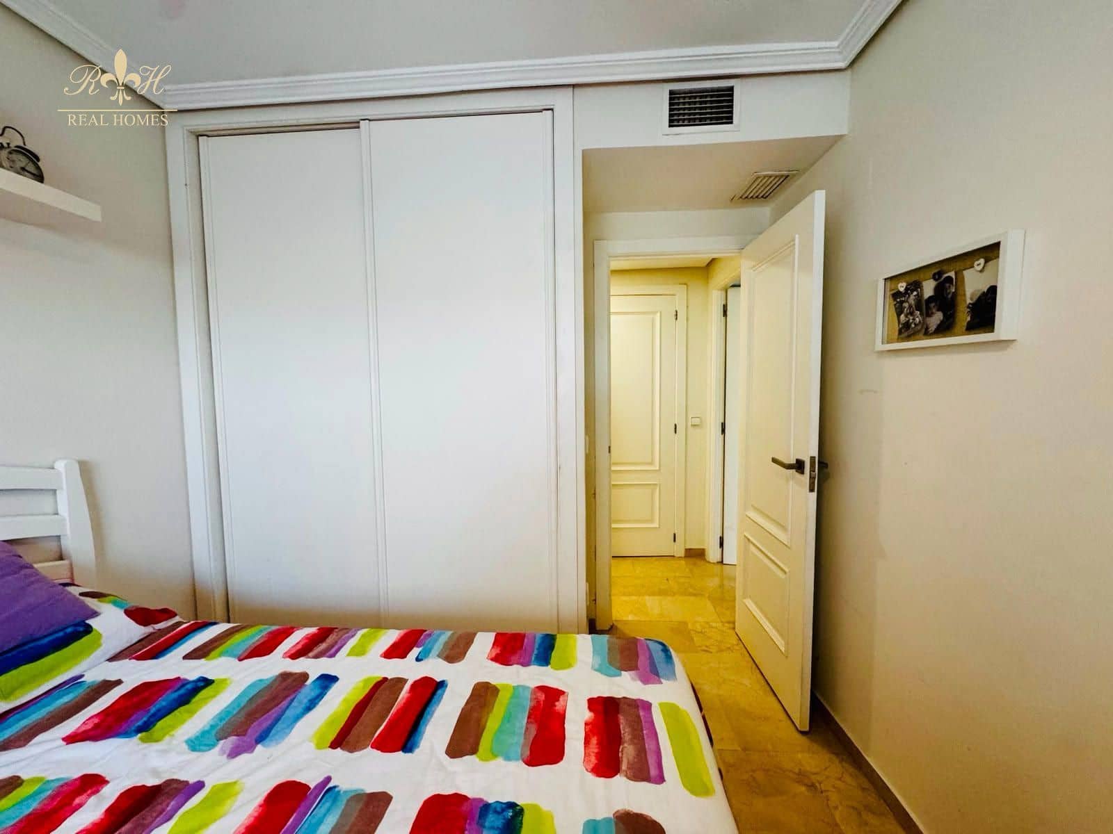 2 slaapkamer Flat te koop in Albir met zwembad garage - € 535.000 (Ref: 9914921)