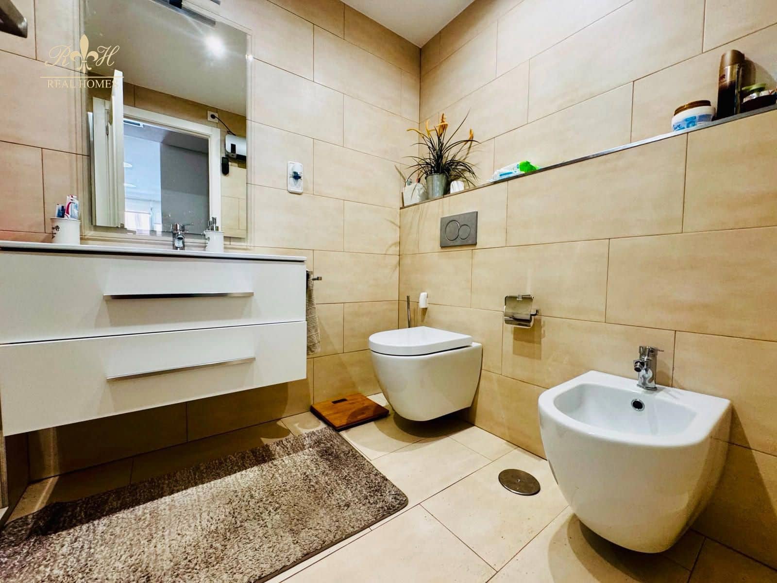 2 slaapkamer Flat te koop in Albir met zwembad garage - € 535.000 (Ref: 9914921)