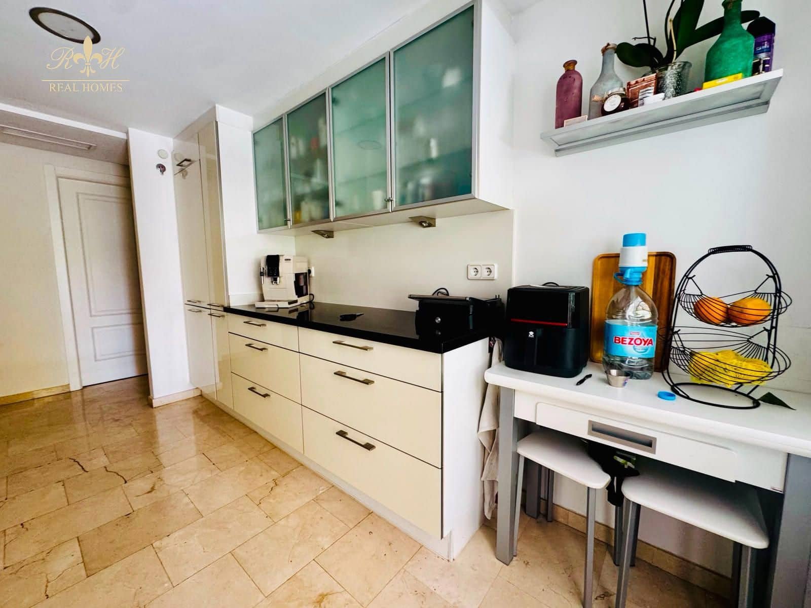 2 slaapkamer Flat te koop in Albir met zwembad garage - € 535.000 (Ref: 9914921)