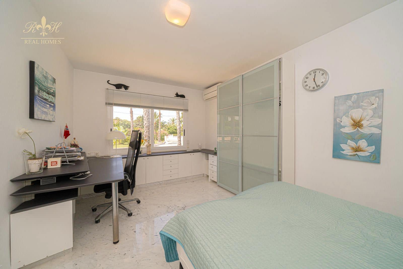 7 bedroom Villa for sale in Albir with pool garage - € 3,500,000 (Ref: 9927819)