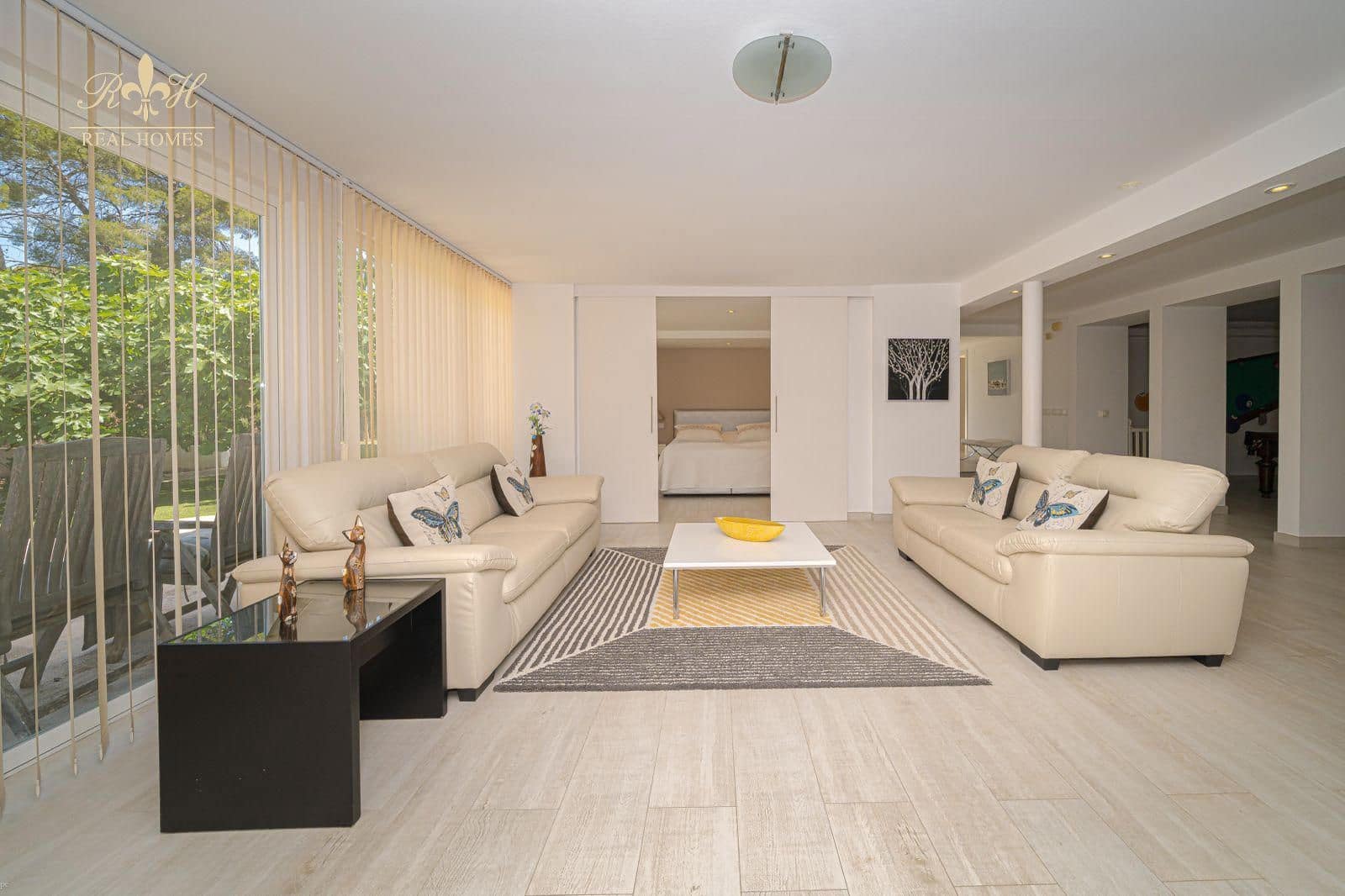 7 bedroom Villa for sale in Albir with pool garage - € 3,500,000 (Ref: 9927819)