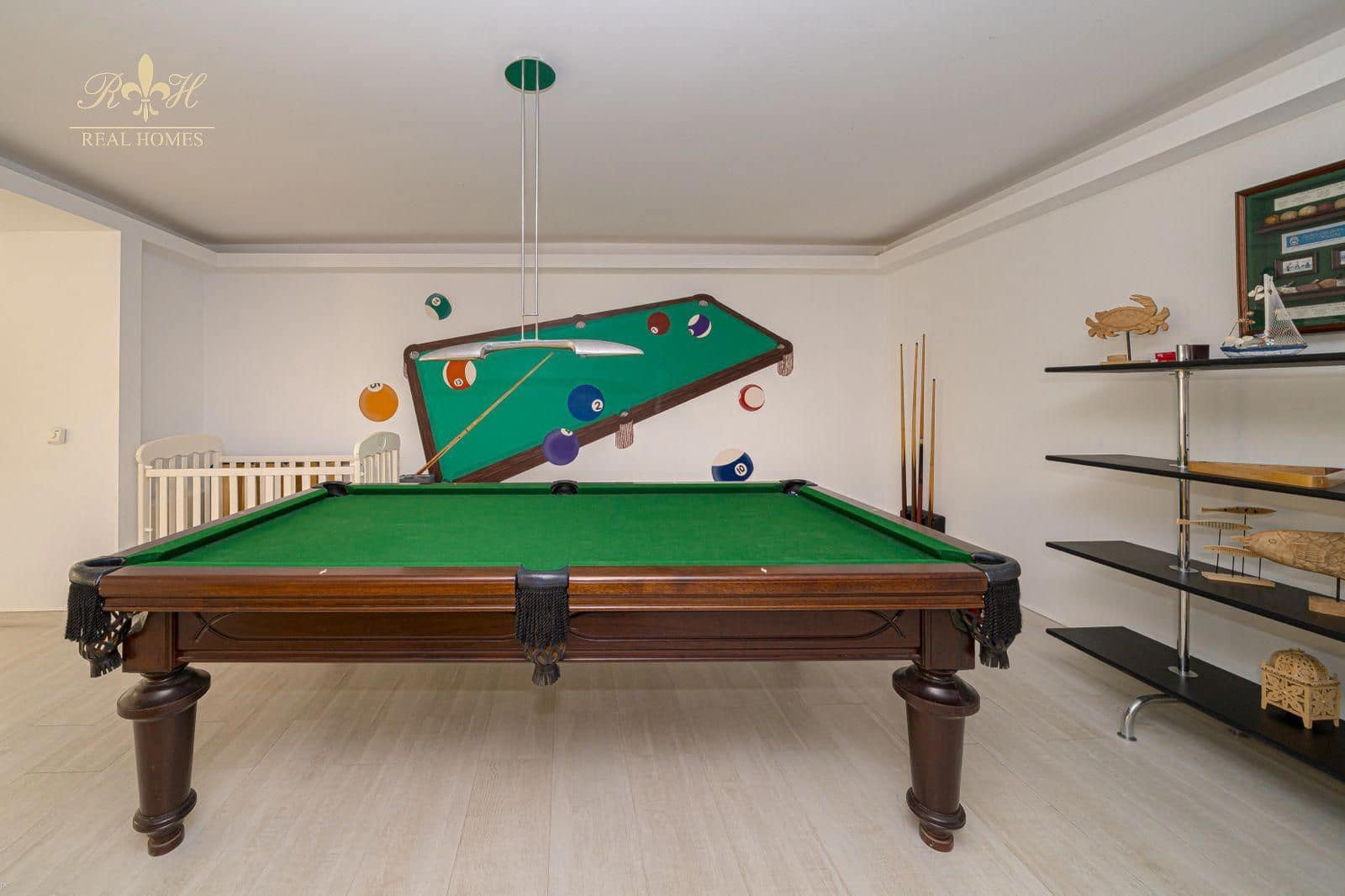 7 bedroom Villa for sale in Albir with pool garage - € 3,500,000 (Ref: 9927819)