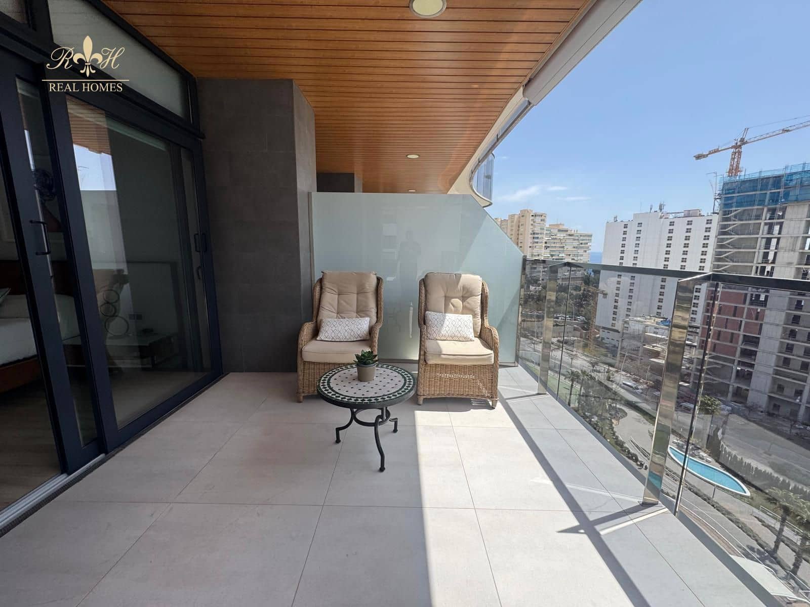 3 camera da letto Appartamento in vendita in Benidorm con piscina garage - 750.000 € (Rif: 9932342)