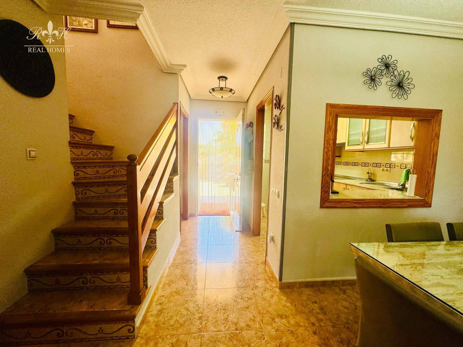 3 Zimmer Haus zu verkaufen in La Nucia mit Pool - 298.000 € (Ref: 9935285)