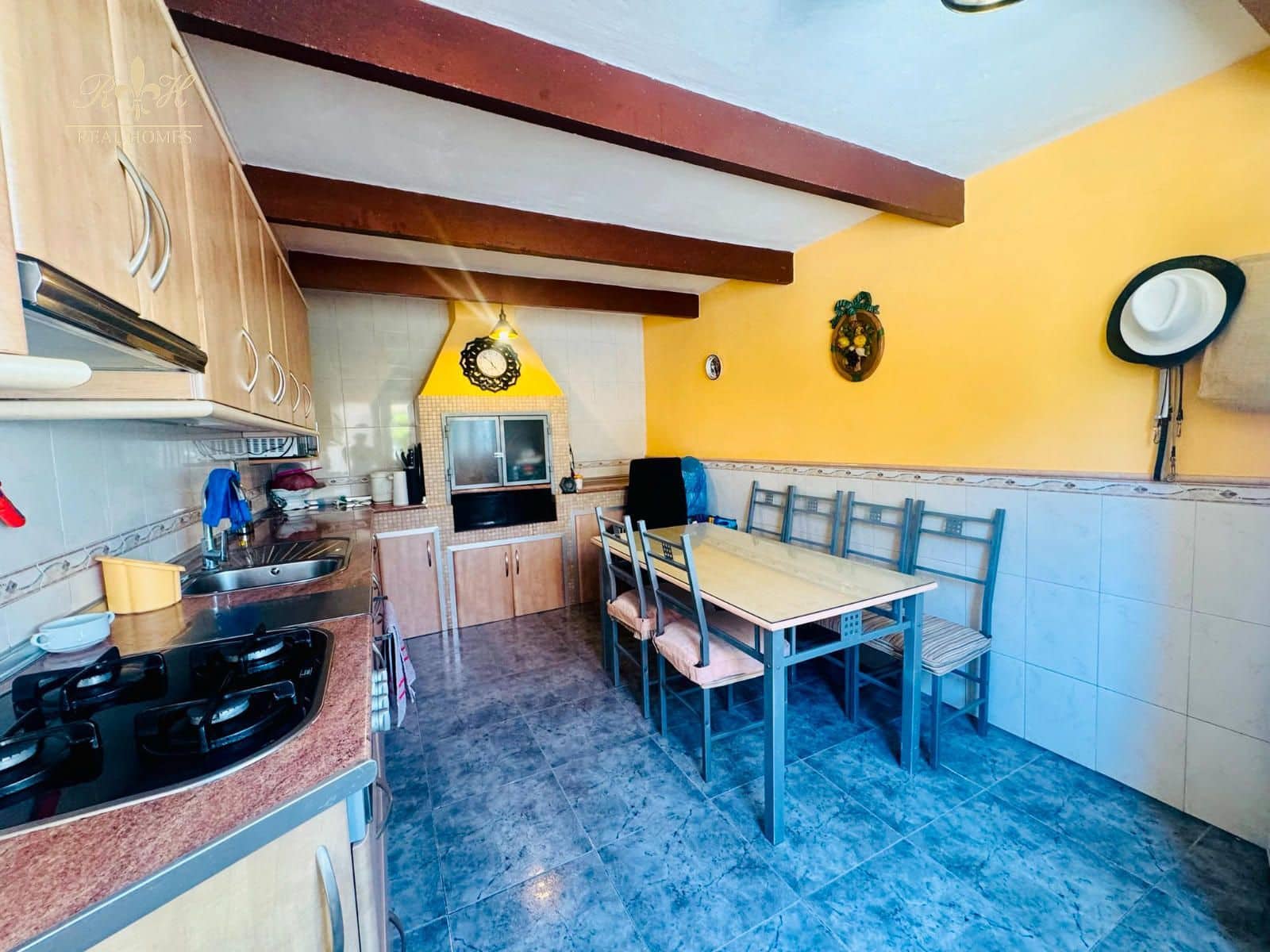 3 Zimmer Haus zu verkaufen in La Nucia mit Pool - 298.000 € (Ref: 9935285)