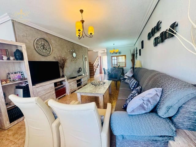 3 soveværelse Byhus til salg i La Nucia med swimmingpool - € 298.000 (Ref: 9935285)