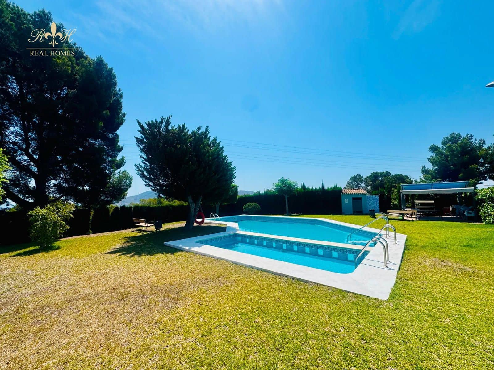 3 Zimmer Haus zu verkaufen in La Nucia mit Pool - 298.000 € (Ref: 9935285)