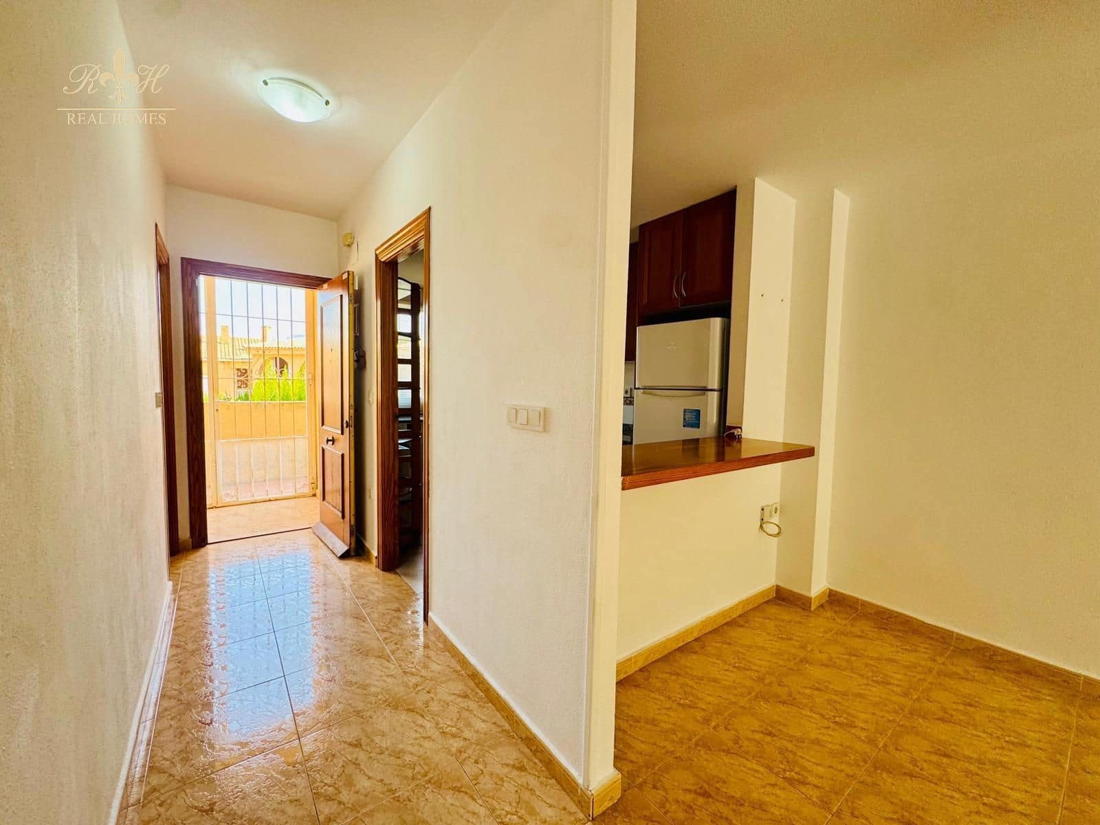 Piso de 2 habitaciones en Albir en venta con piscina garaje - 355.000 € (Ref: 9936830)