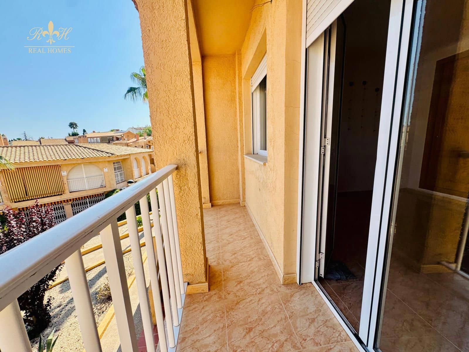 Piso de 2 habitaciones en Albir en venta con piscina garaje - 355.000 € (Ref: 9936830)