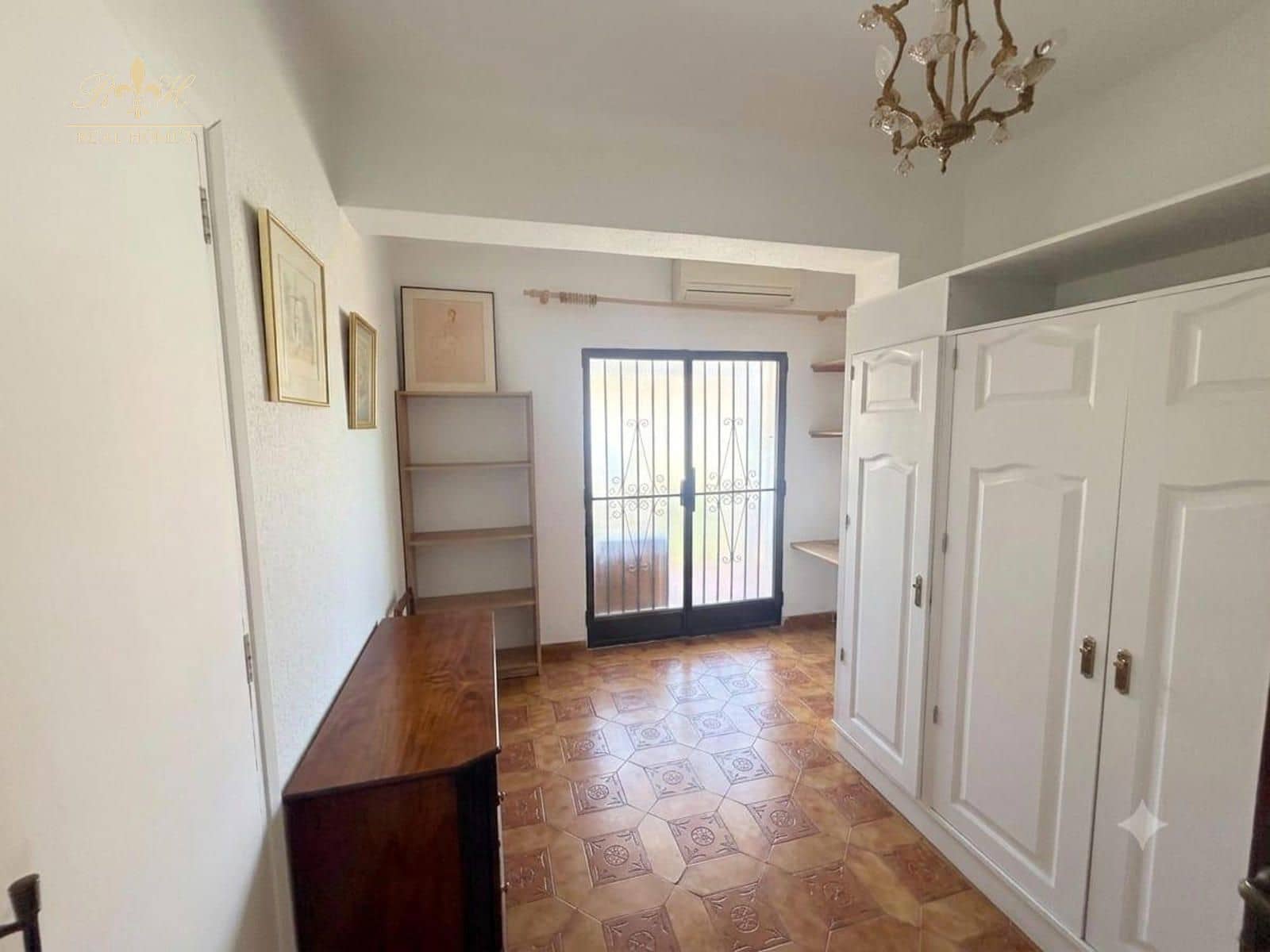 Villa til salg i Albir med swimmingpool garage - € 1.275.000 (Ref: 9938684)