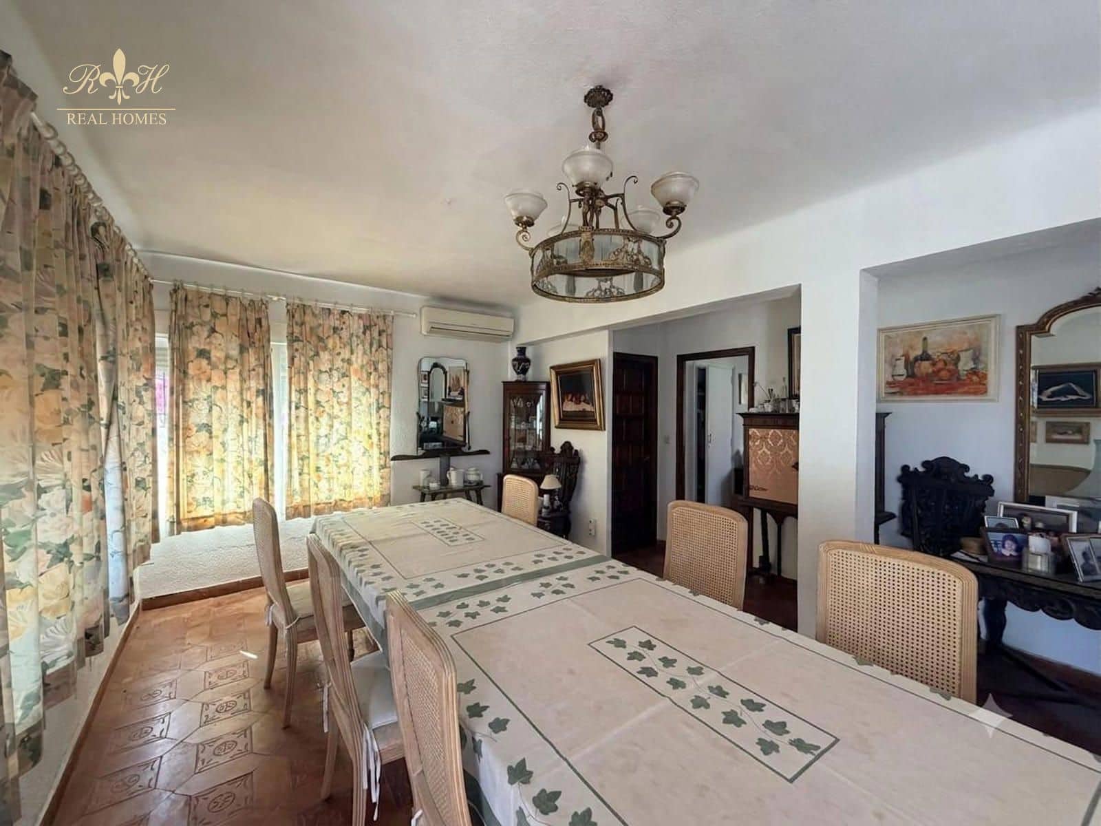 Villa til salg i Albir med swimmingpool garage - € 1.275.000 (Ref: 9938684)