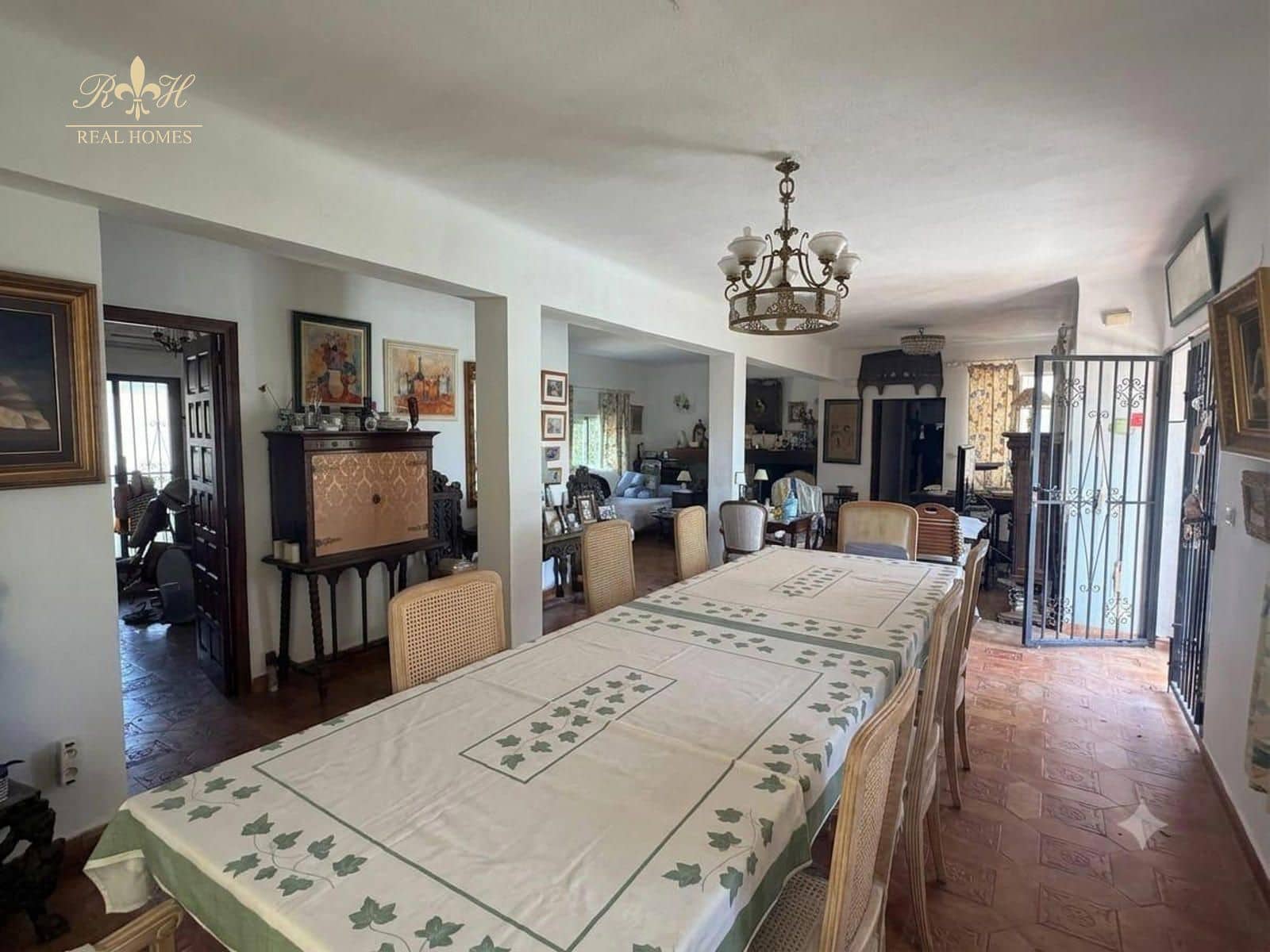 Villa til salg i Albir med swimmingpool garage - € 1.275.000 (Ref: 9938684)