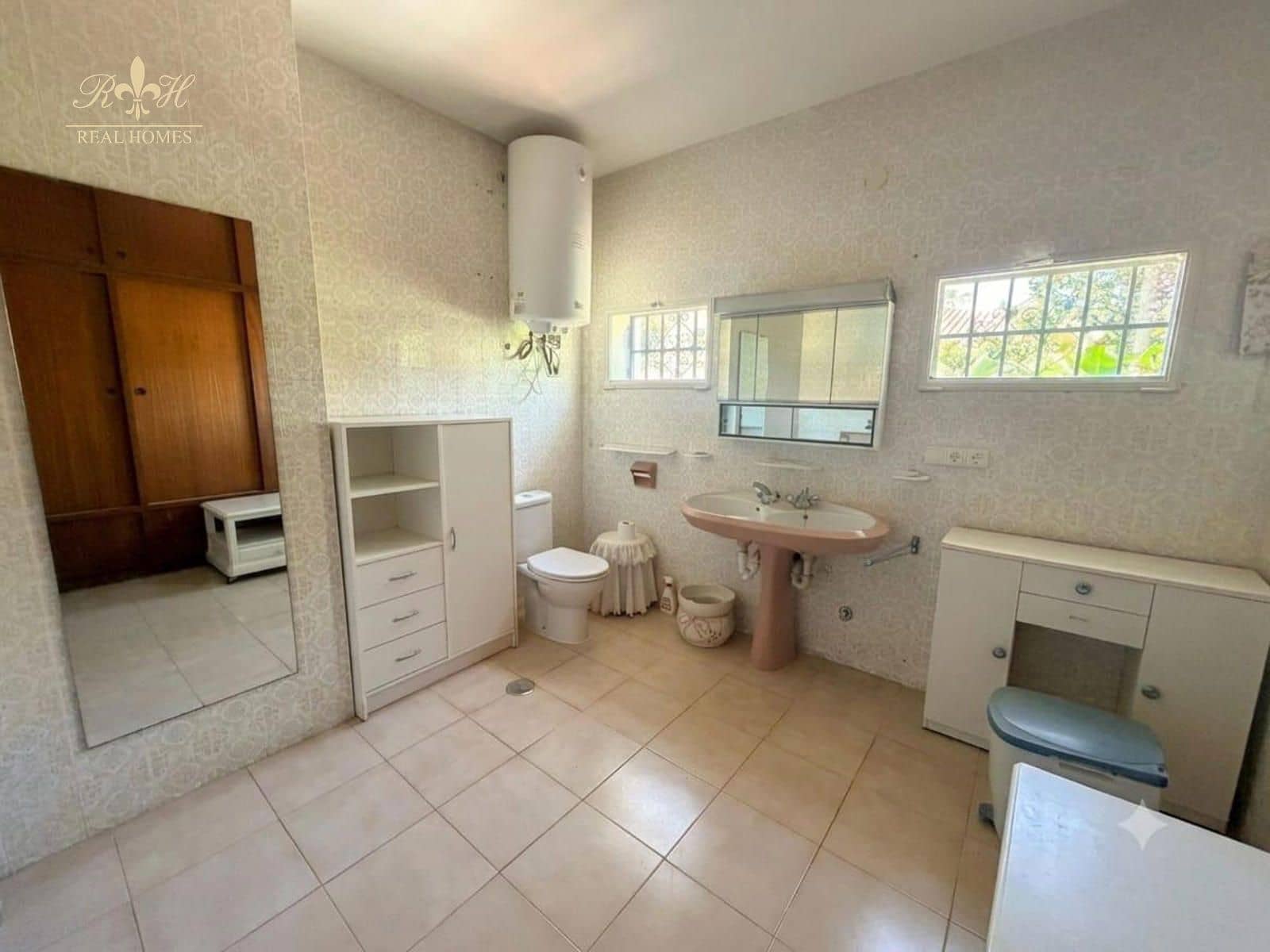 Villa til salg i Albir med swimmingpool garage - € 1.275.000 (Ref: 9938684)