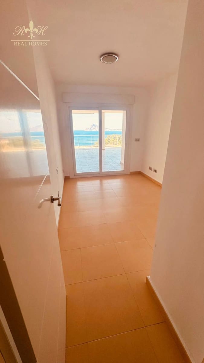 2 bedroom Penthouse for rent in Altea with pool garage - € 1,700 (Ref: 9950613)