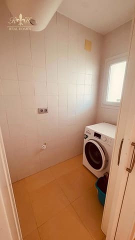2 bedroom Penthouse for rent in Altea with pool garage - € 1,700 (Ref: 9950613)