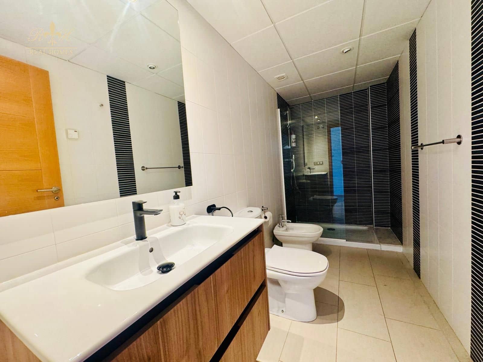1 Zimmer Penthouse zu vermieten in Albir mit Pool Garage - 1.600 € (Ref: 9973589)