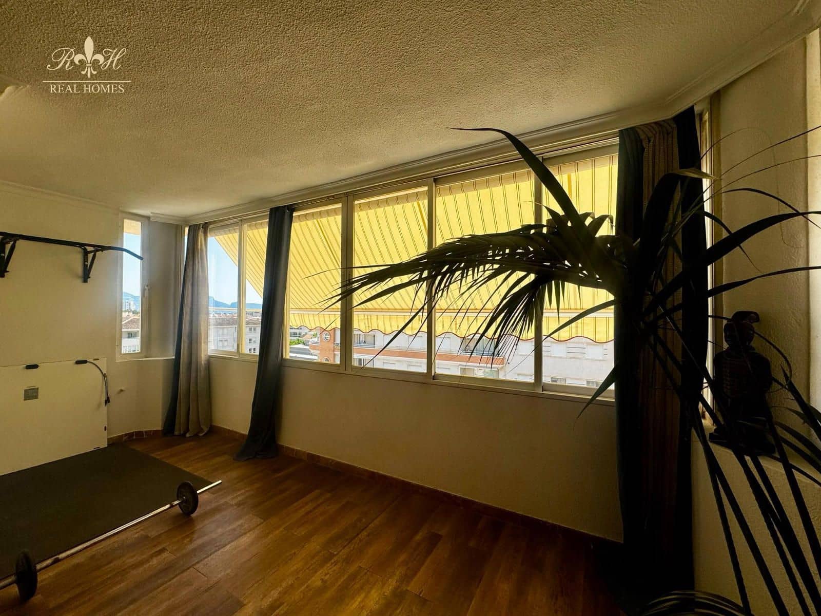 3 soverom Leilighet til salgs i Albir med garasje - € 369 000 (Ref: 9976398)