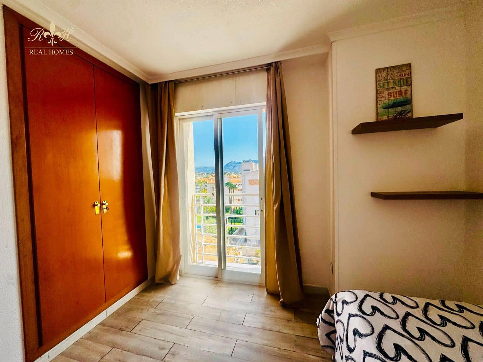 3 soverom Leilighet til salgs i Albir med garasje - € 369 000 (Ref: 9976398)
