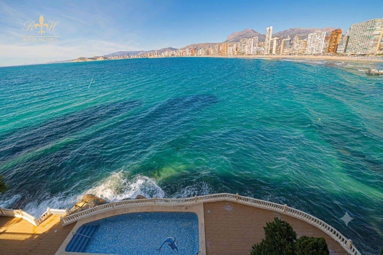 2 sovrum Lägenhet till salu i Benidorm med pool garage - 639 000 € (Ref: 9983887)