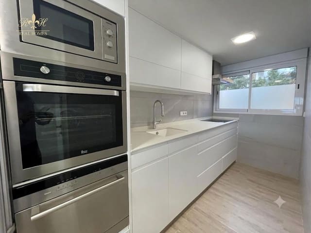 2 soverom Leilighet til salgs i Rincón de Loix, Benidorm med svømmebasseng garasje - € 639 000 (Ref: 9983887)