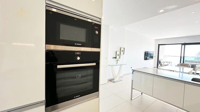 2 bedroom Flat for rent in Benidorm with pool garage - € 2,150 (Ref: 9987319)
