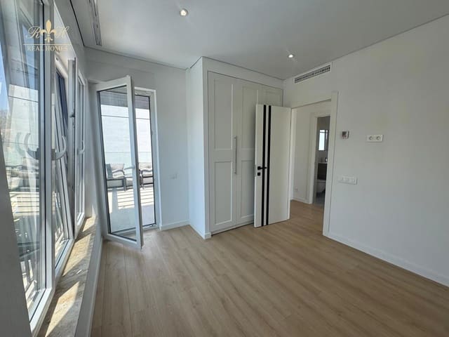 3 soveværelse Villa til salg i Barranco Hondo, La Nucia med swimmingpool - € 530.000 (Ref: 9993569)