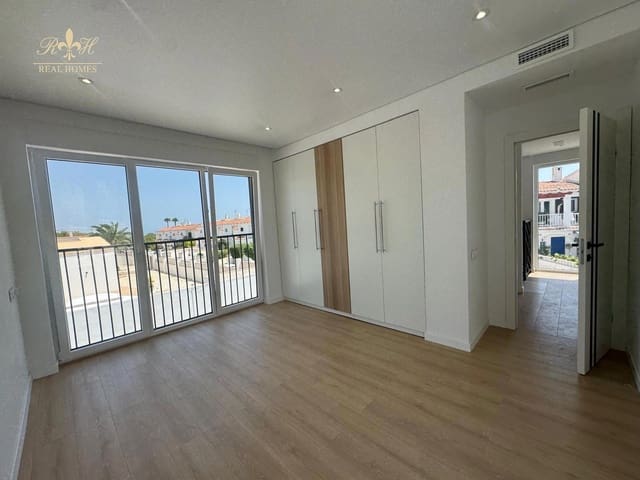 3 soveværelse Villa til salg i Barranco Hondo, La Nucia med swimmingpool - € 530.000 (Ref: 9993569)