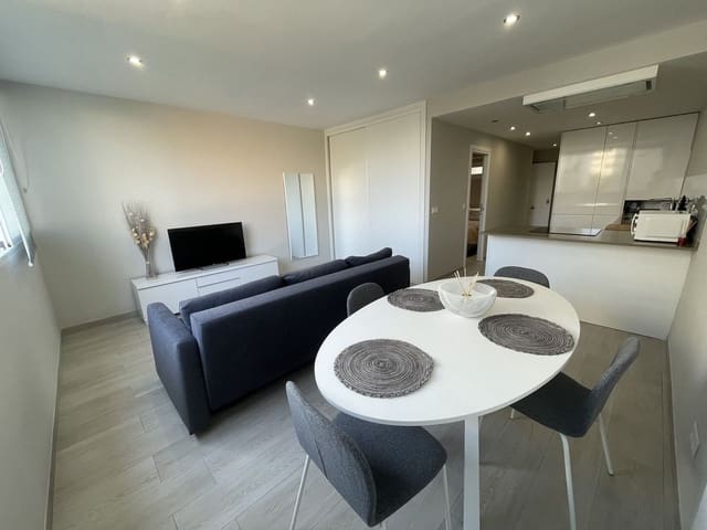 Apartamento de 1 habitación en Huerta Belón - Calvario, Marbella en alquiler con piscina - 1.450 € (Ref: 10019480)