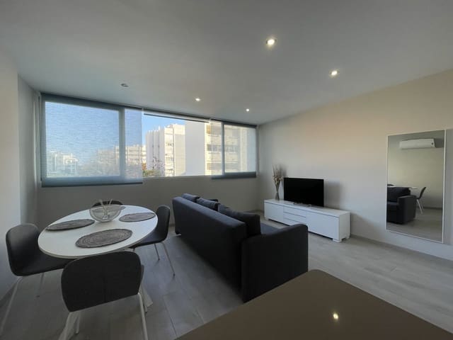 Apartamento de 1 habitación en Huerta Belón - Calvario, Marbella en alquiler con piscina - 1.450 € (Ref: 10019480)