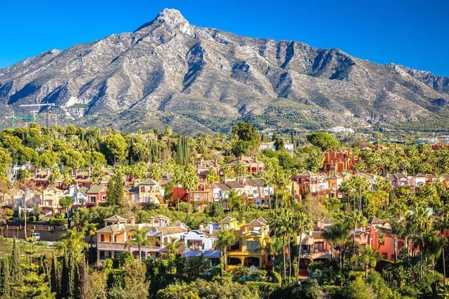 1 sypialnia Apartament na sprzedaż w Huerta Belón - Calvario, Marbella - 269 500 € (Ref: 9891029)