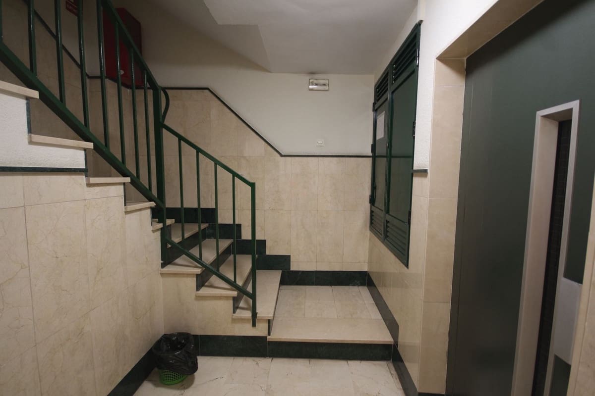 4 chambre Appartement à vendre à Malaga ville avec garage - 420 000 € (Ref: 9891129)