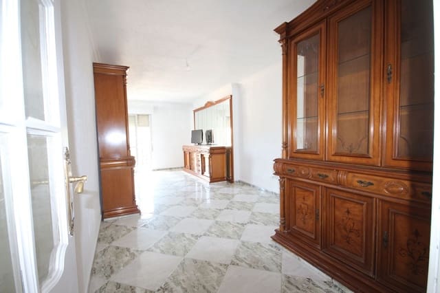 4 sovrum Lägenhet till salu i El Molinillo, Málaga stad med garage - 420 000 € (Ref: 9891129)