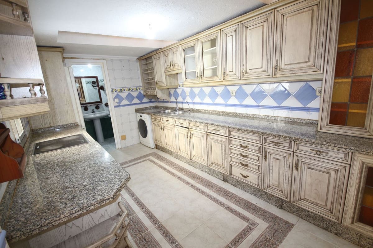 4 chambre Appartement à vendre à Malaga ville avec garage - 420 000 € (Ref: 9891129)