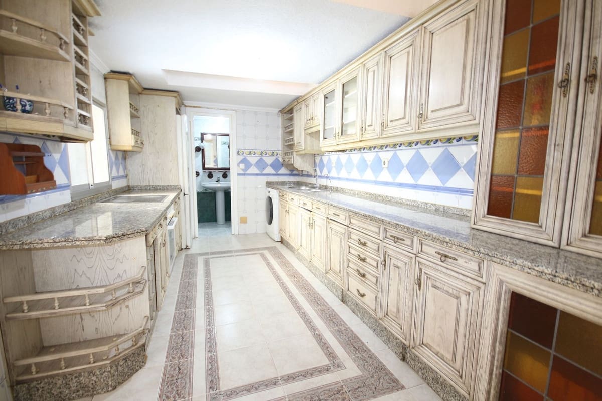 4 chambre Appartement à vendre à Malaga ville avec garage - 420 000 € (Ref: 9891129)