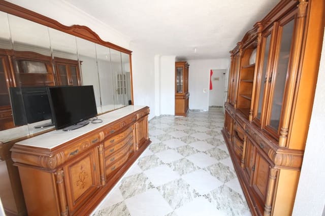 4 sovrum Lägenhet till salu i El Molinillo, Málaga stad med garage - 420 000 € (Ref: 9891129)