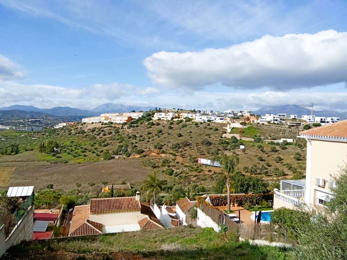 Building Plot for sale in Coin - € 94,000 (Ref: 9902302)