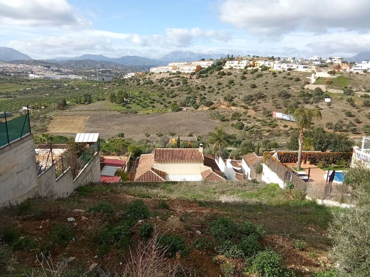 Building Plot for sale in Coin - € 94,000 (Ref: 9902302)