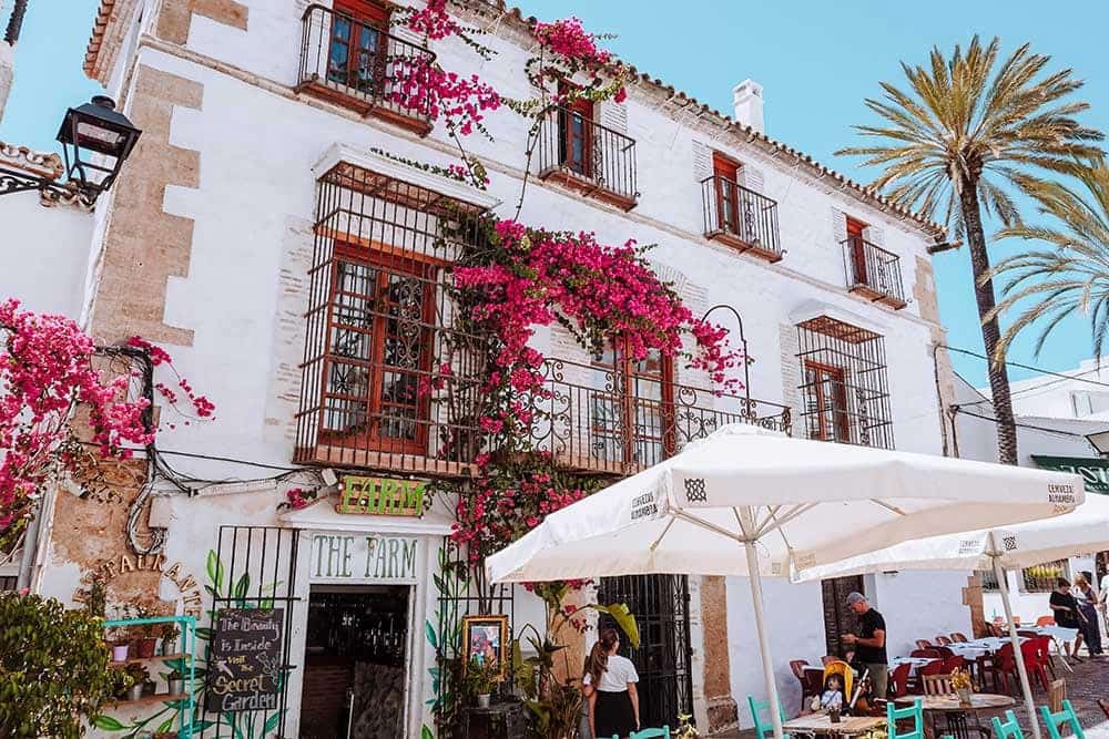 3 chambre Appartement à vendre à Nueva Andalucia avec piscine garage - 845 000 € (Ref: 9905140)