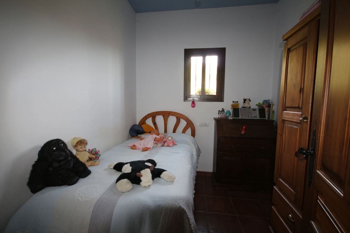 20 camera da letto Finca/Casa di Campagna in vendita in Almogia con piscina garage - 1.400.000 € (Rif: 9905243)