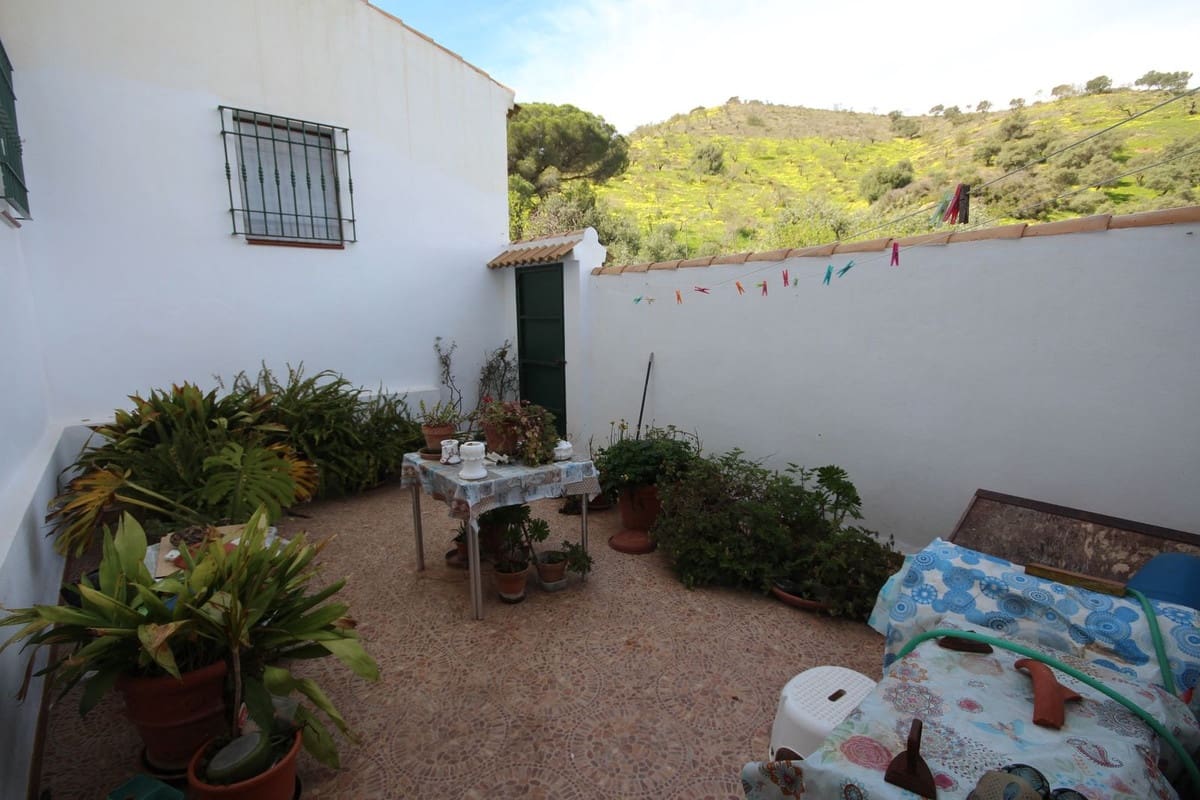 20 camera da letto Finca/Casa di Campagna in vendita in Almogia con piscina garage - 1.400.000 € (Rif: 9905243)