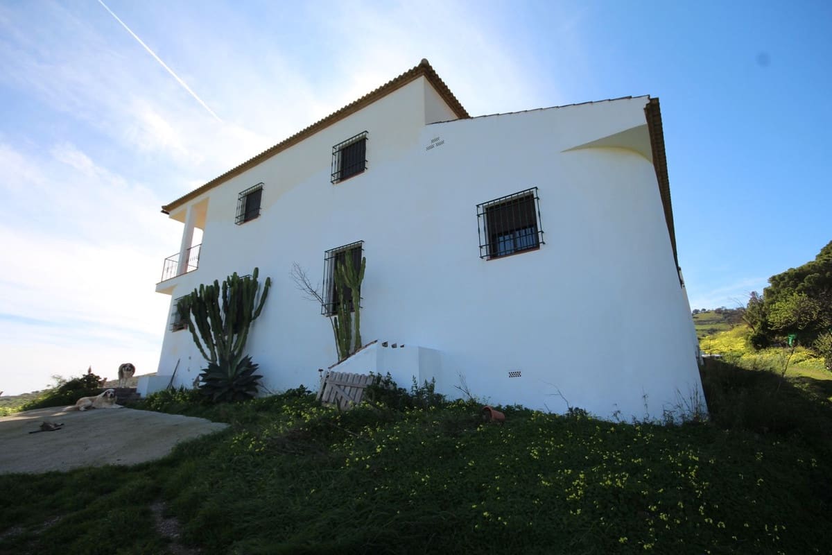 20 camera da letto Finca/Casa di Campagna in vendita in Almogia con piscina garage - 1.400.000 € (Rif: 9905243)